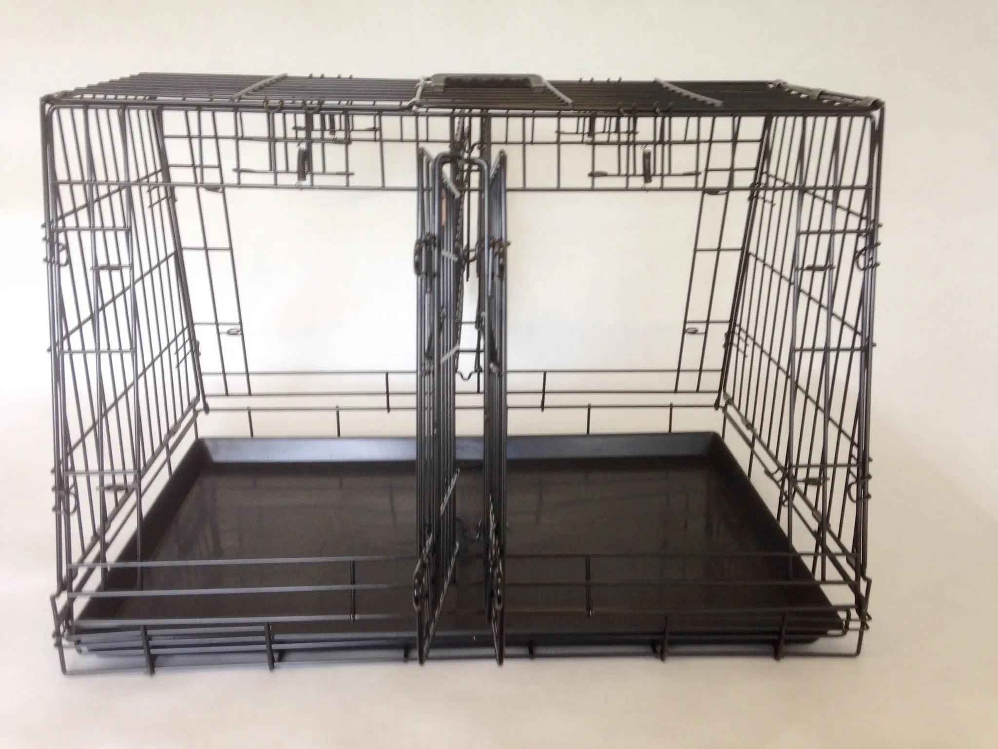 Dog Crate - 4-Door Car Crate with Escape Hatch - Double with Divider (Various Sizes) - Image 7