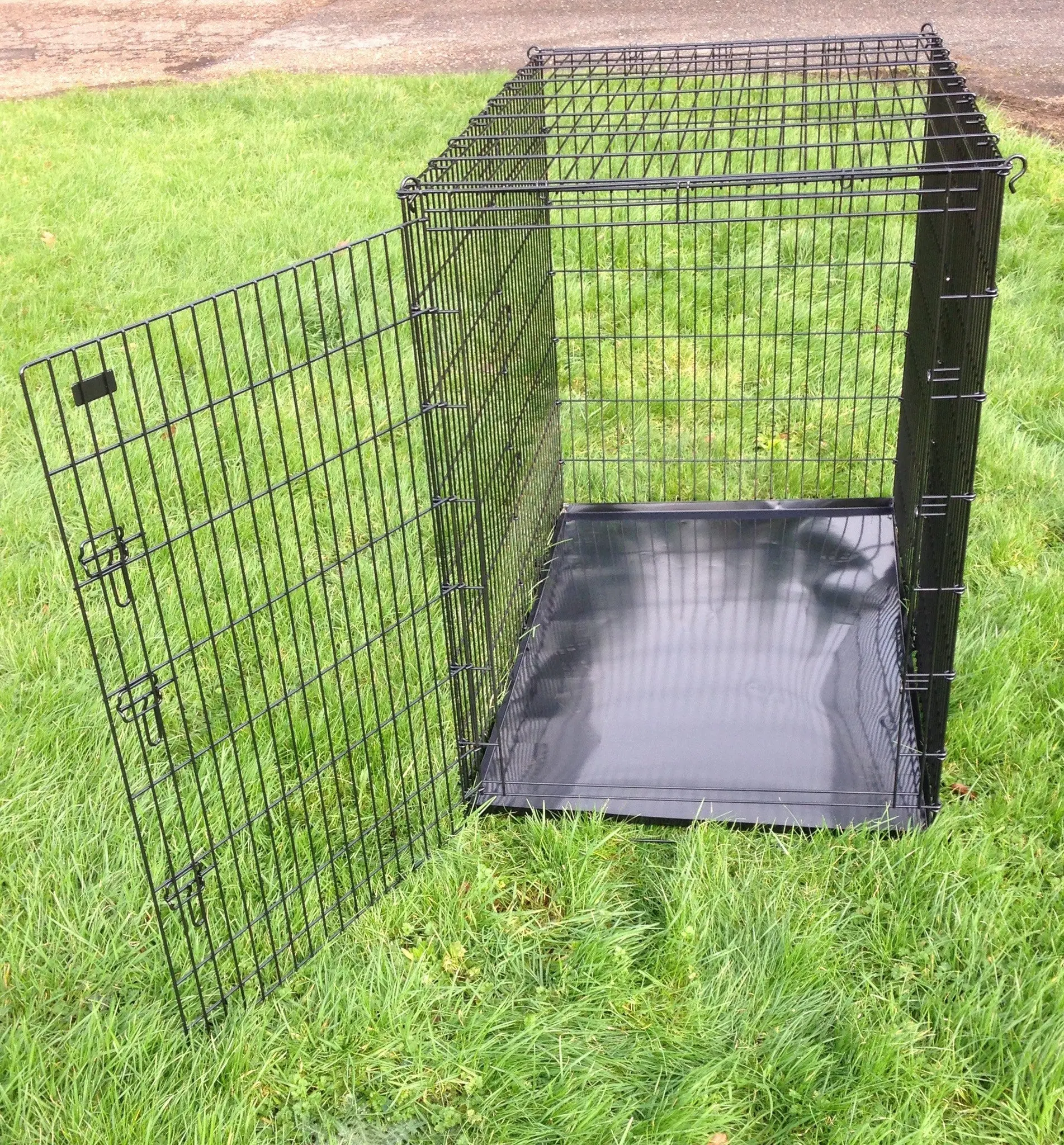 Dog Crate - Extra-Large with Single Door - 54" for Giant Breeds - Image 3